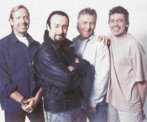 hou_mus_42616_badreunion